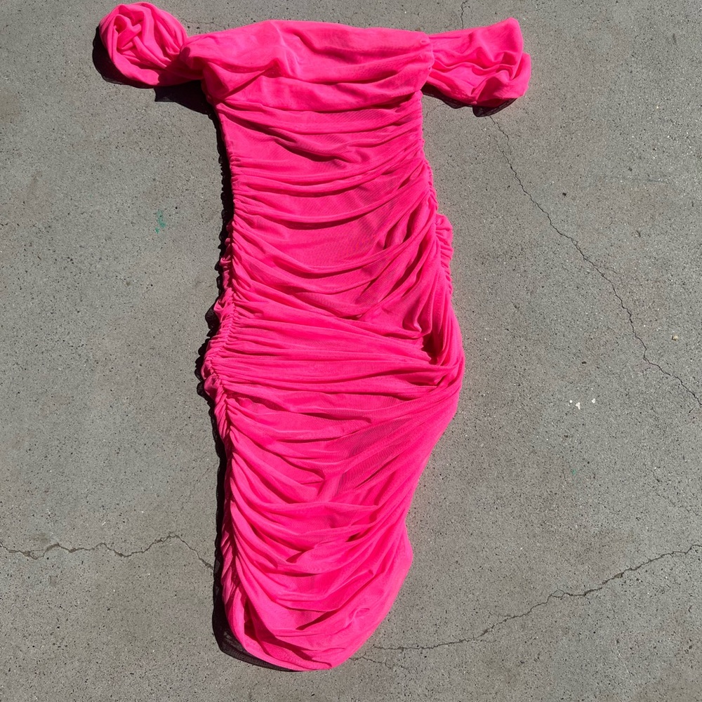 Neon pink Bodycon dress
